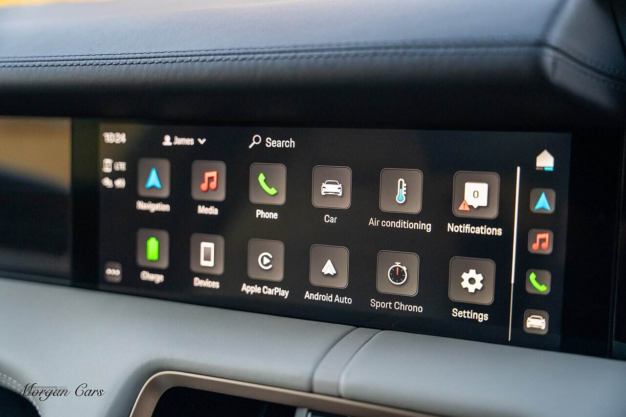 Mar 2021 Porsche Taycan 500kW Turbo 93kWh 4dr Auto