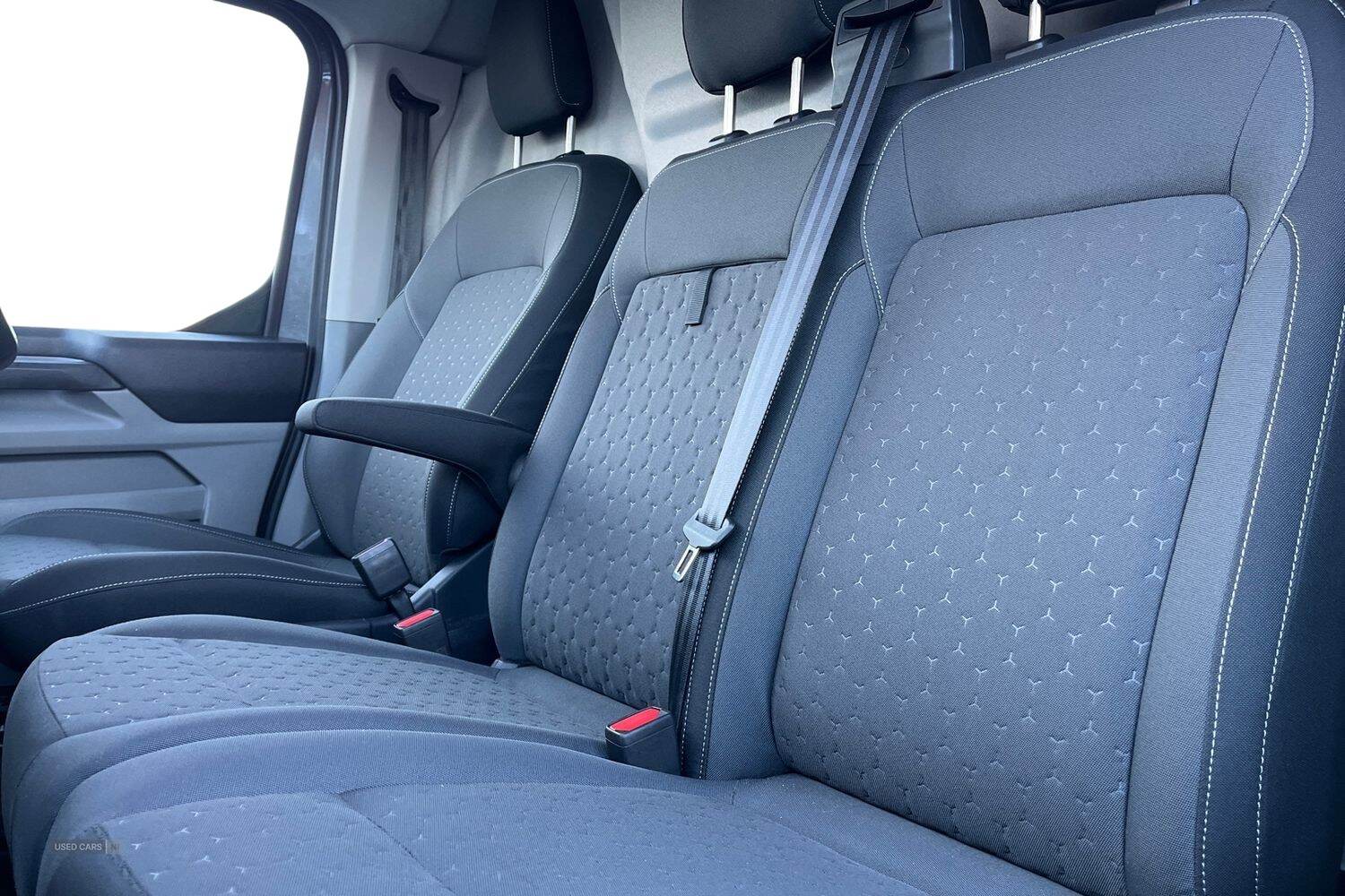 Feb 2024 Ford Transit Custom 2.0 EcoBlue 136ps H1 Van Limited