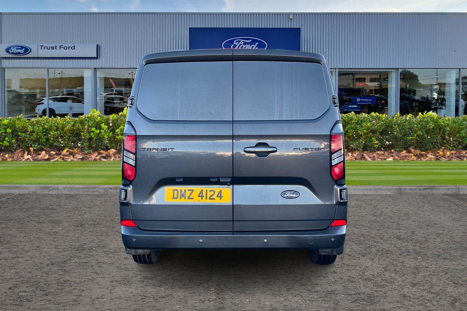 Feb 2024 Ford Transit Custom 2.0 EcoBlue 136ps H1 Van Limited