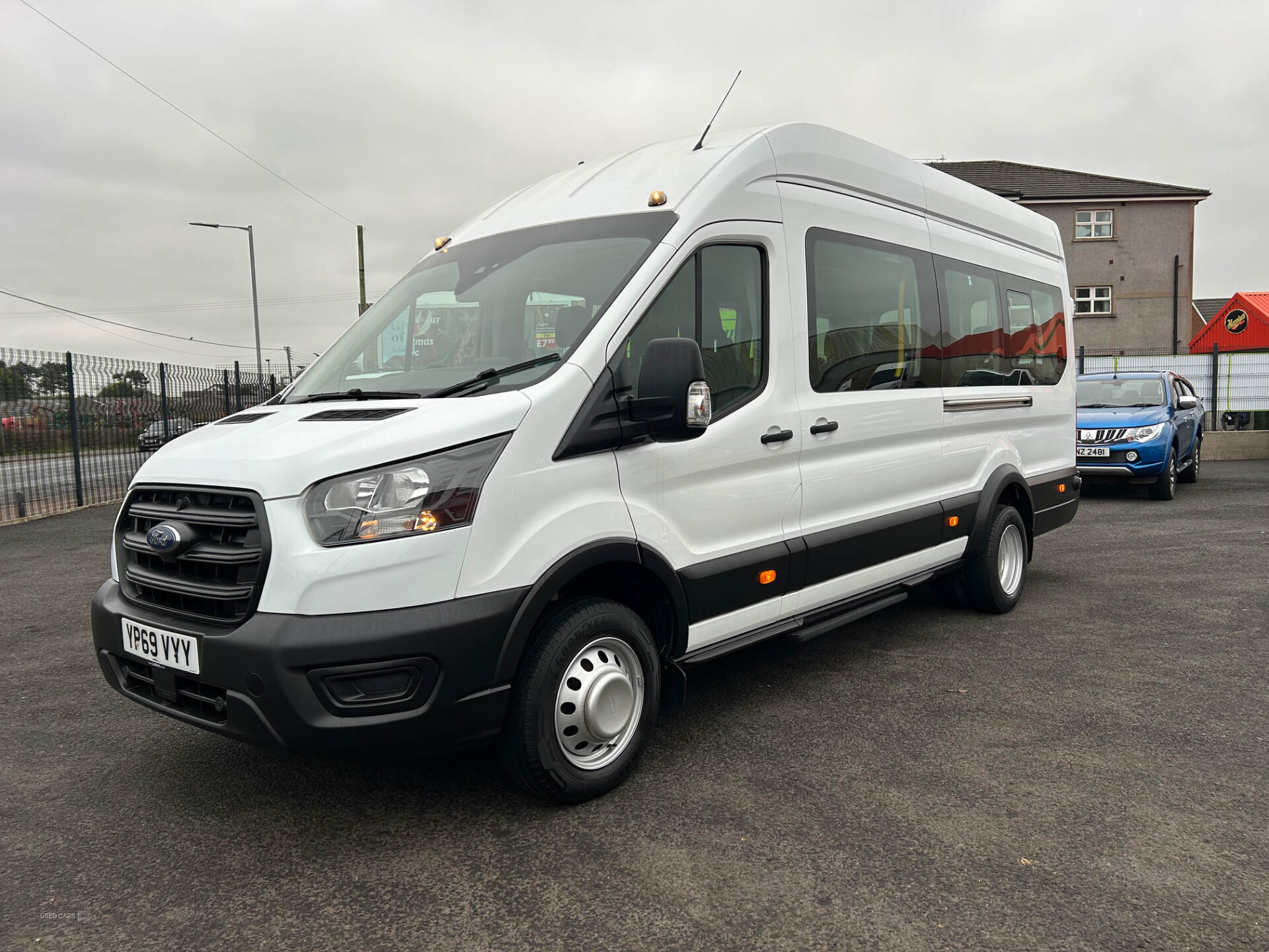 Ford Transit 460 L4 MINIBUS DIESEL RWD in Antrim