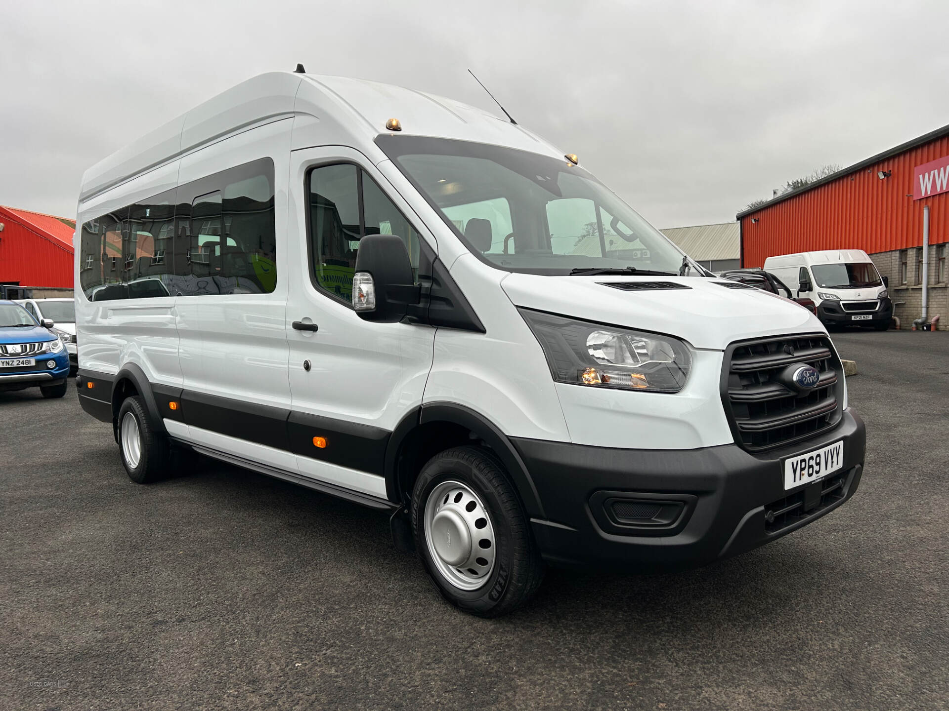 Ford Transit 460 L4 MINIBUS DIESEL RWD in Antrim