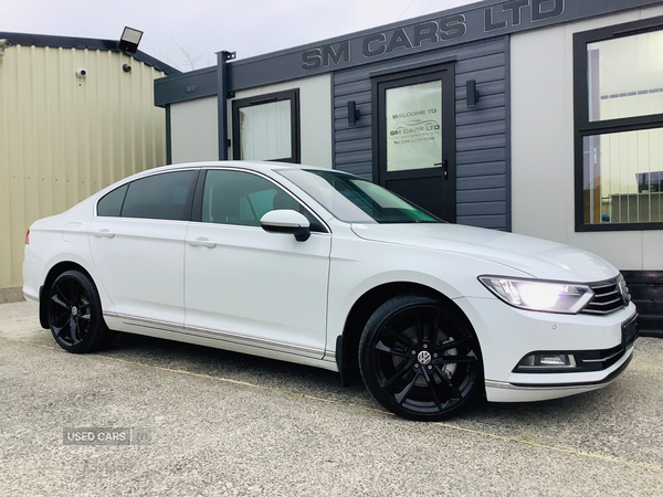 Volkswagen Passat DIESEL SALOON in Down