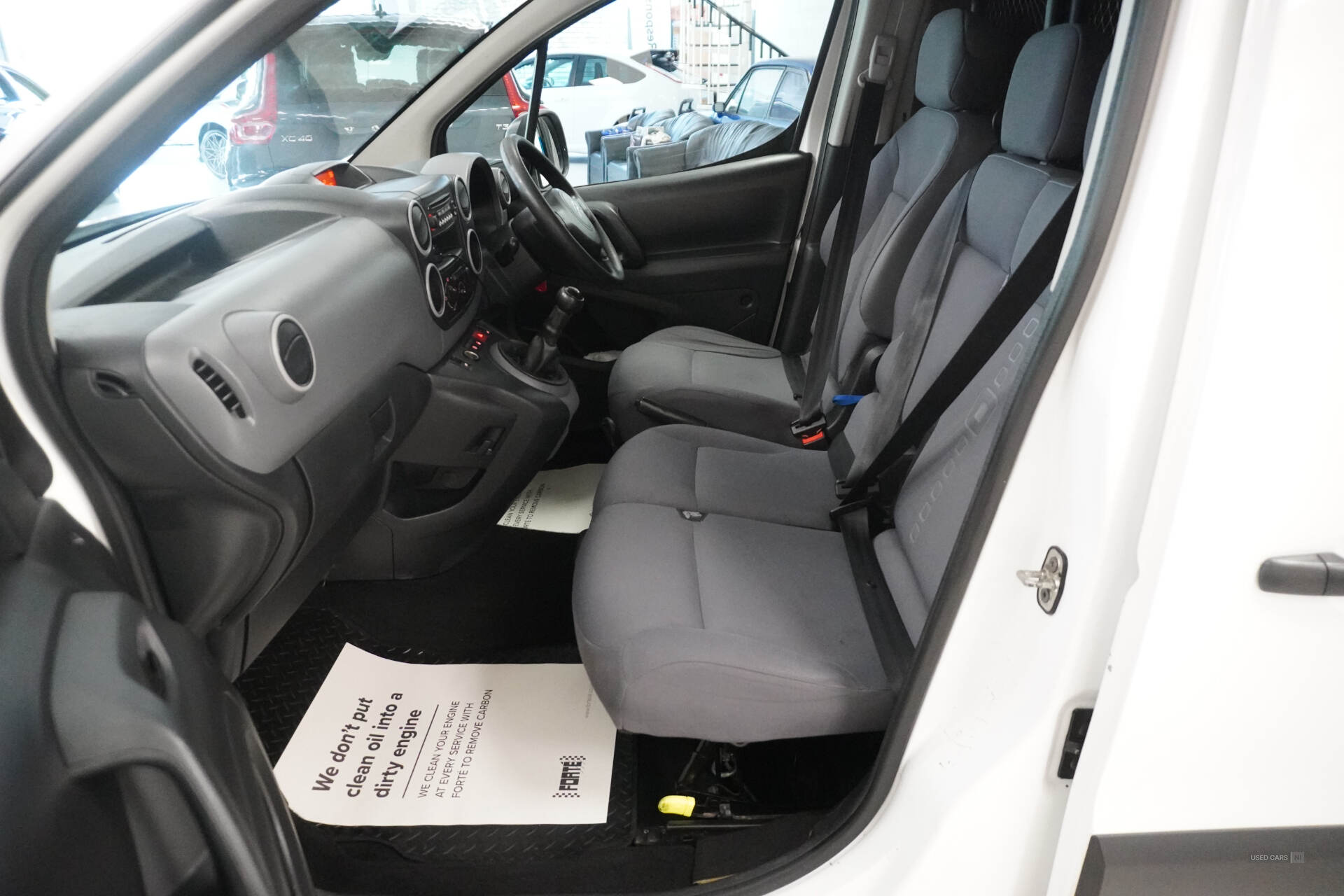 Jan 2015 Citroen Berlingo 1.6 HDi 750Kg LX 90ps