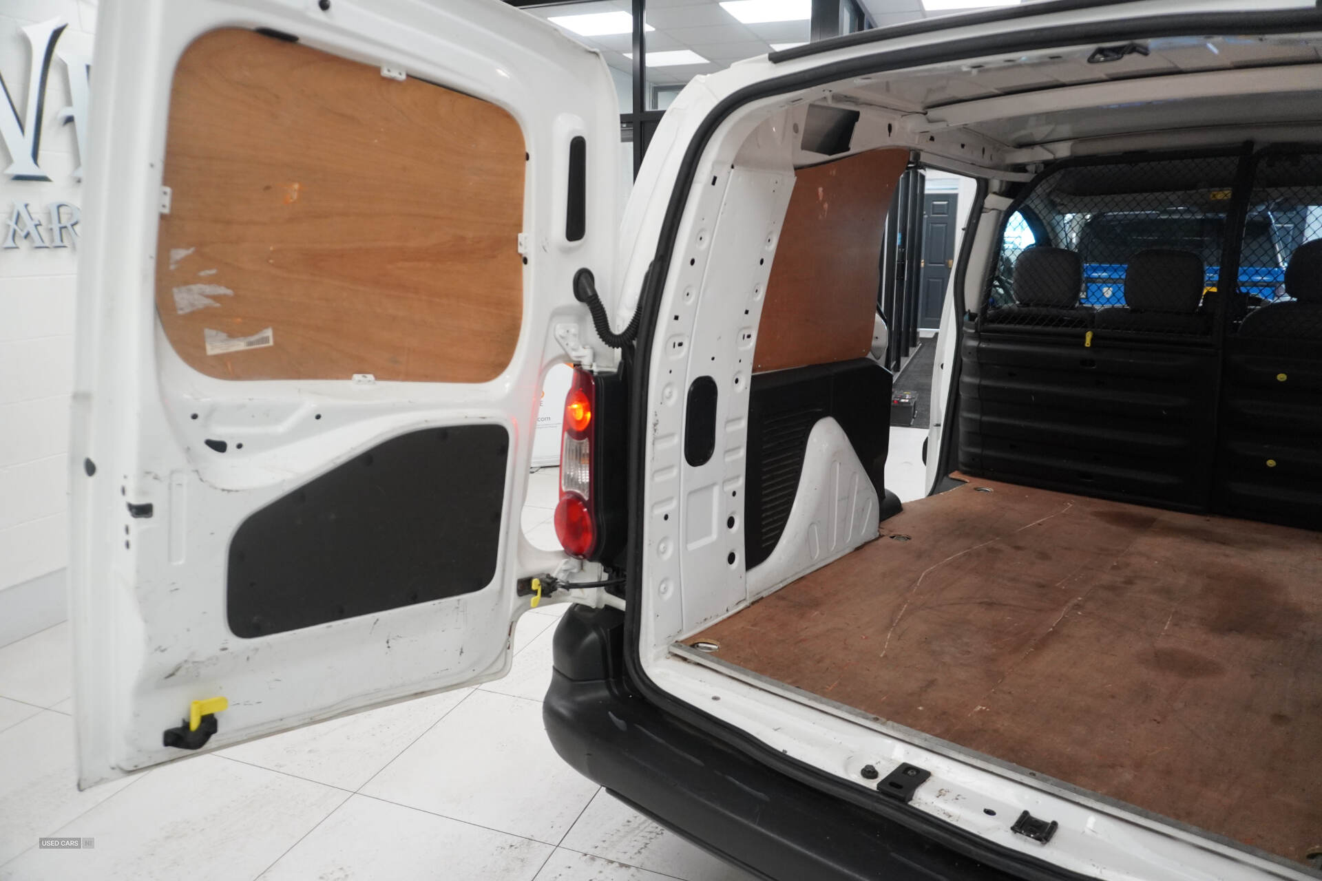 Jan 2015 Citroen Berlingo 1.6 HDi 750Kg LX 90ps