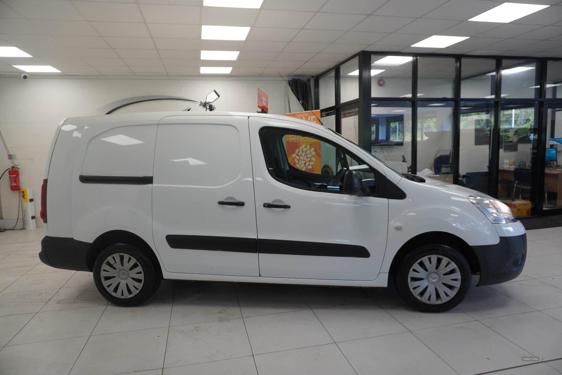 Jan 2015 Citroen Berlingo 1.6 HDi 750Kg LX 90ps