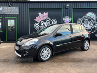 Renault Clio HATCHBACK in Down