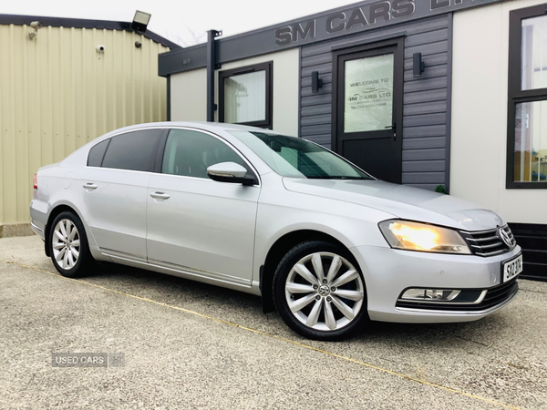 Volkswagen Passat DIESEL SALOON in Down