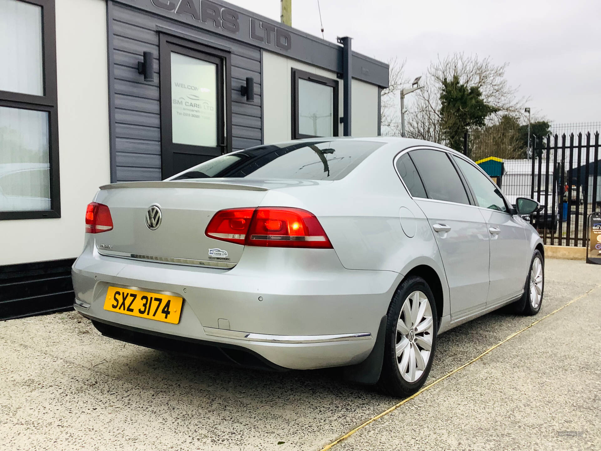 Volkswagen Passat DIESEL SALOON in Down