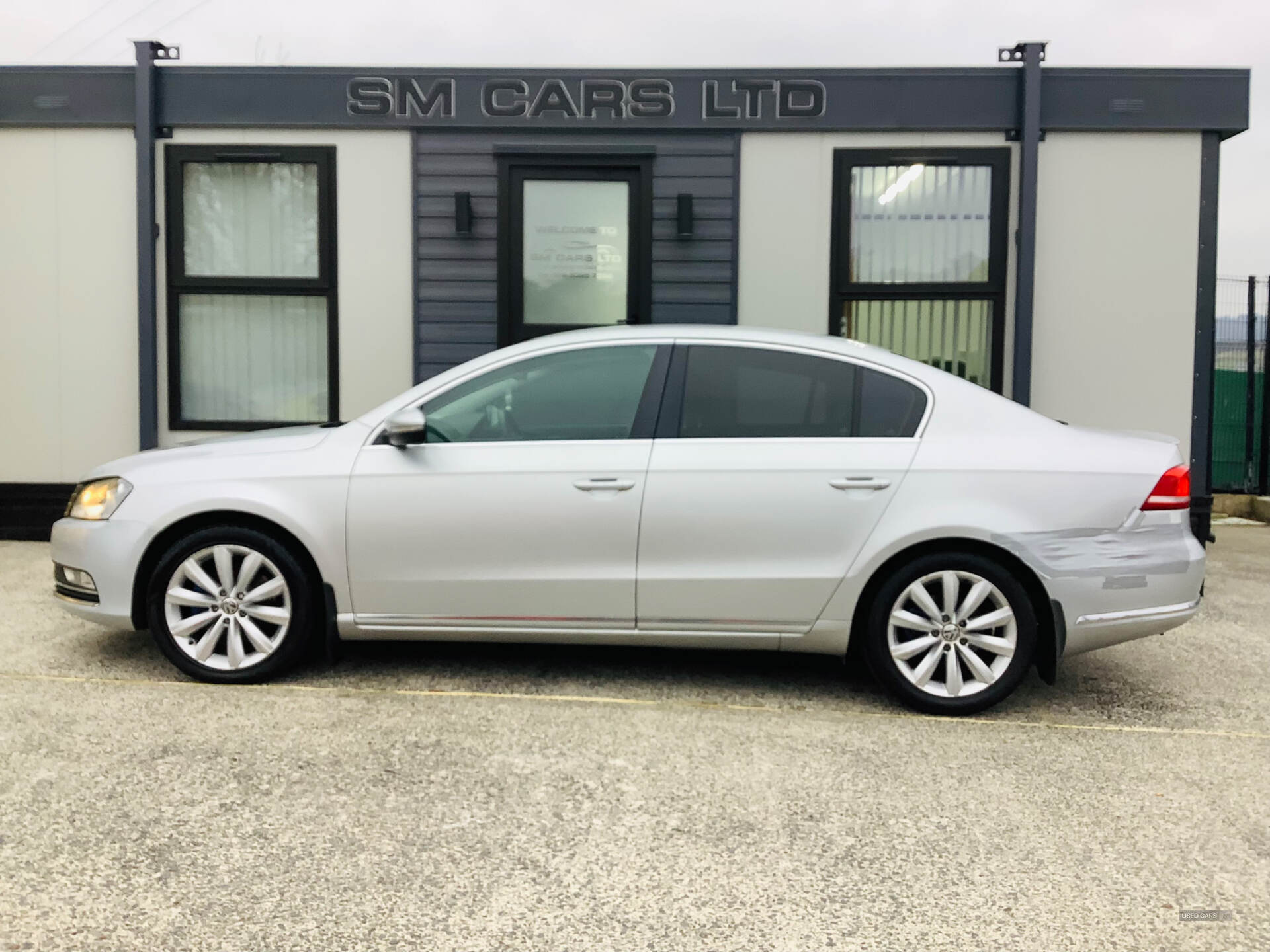 Volkswagen Passat DIESEL SALOON in Down