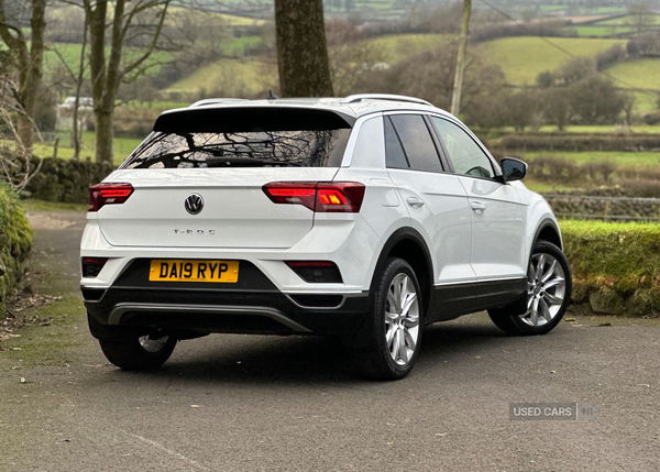 Volkswagen T-Roc DIESEL HATCHBACK in Antrim