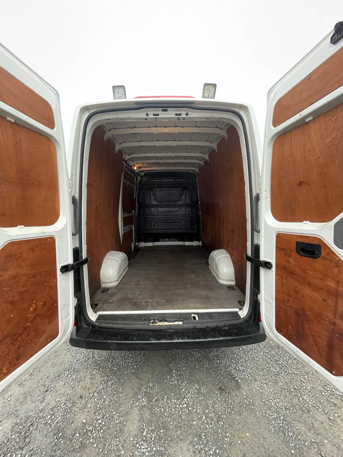 Volkswagen Crafter CR35 MWB DIESEL FWD in Down