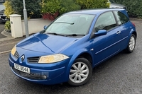 Renault Megane 1.6 VVT Dynamique 3dr in Antrim