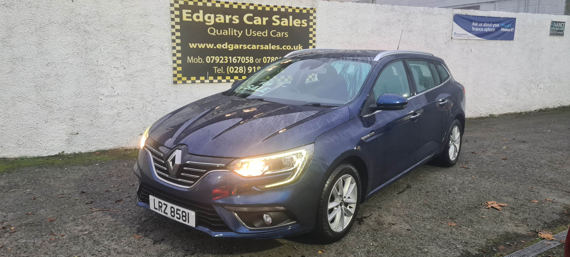 Renault Megane DIESEL SPORT TOURER in Down