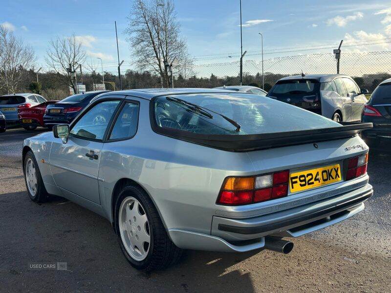 Sep 1989 Porsche 944 S2 FH 2dr 2+2