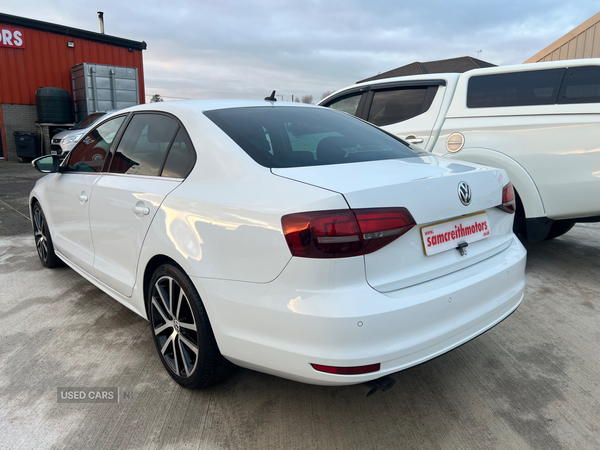 Volkswagen Jetta DIESEL SALOON in Antrim