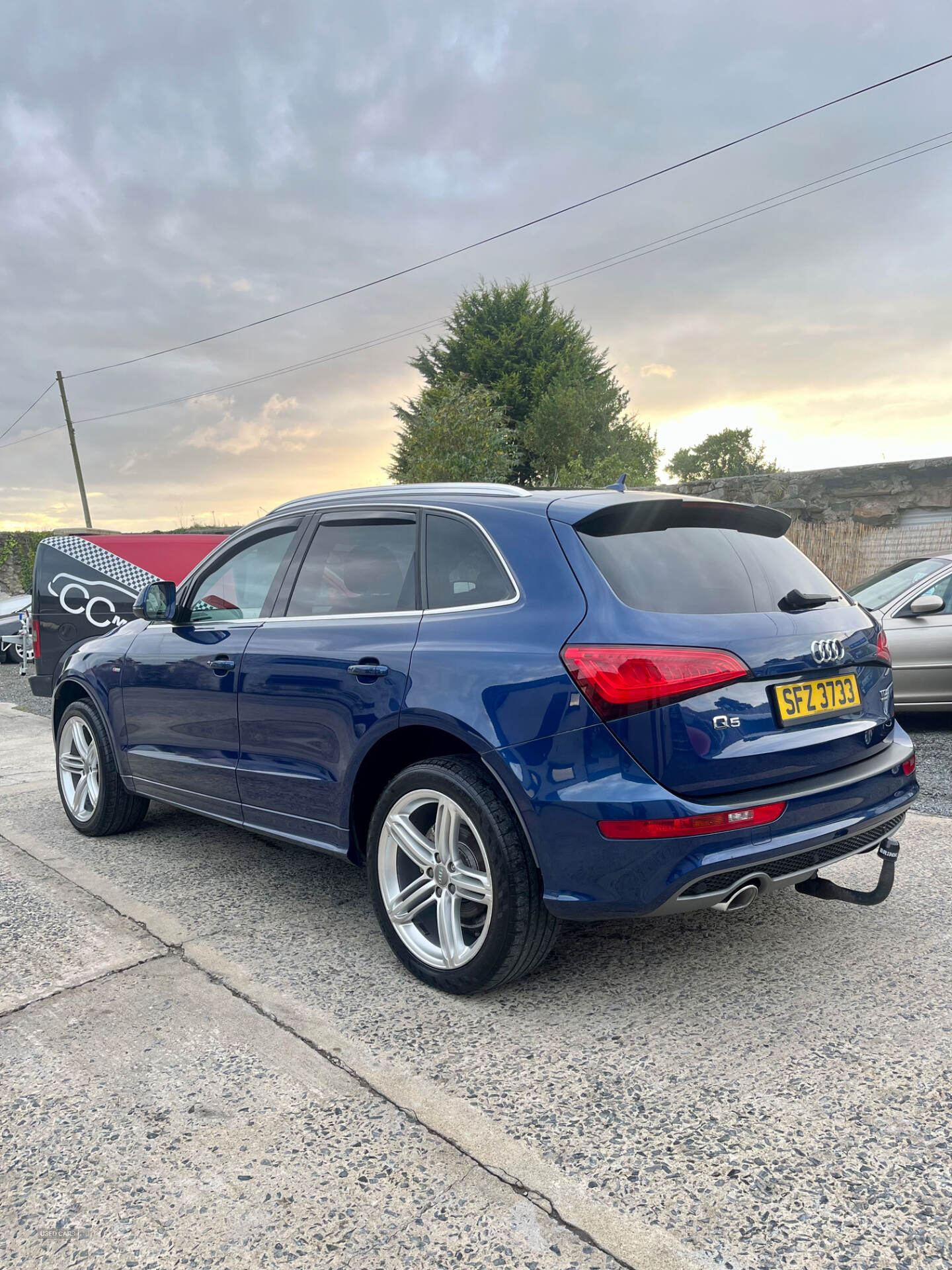 Audi Q5 ESTATE SPECIAL EDITIONS in Down