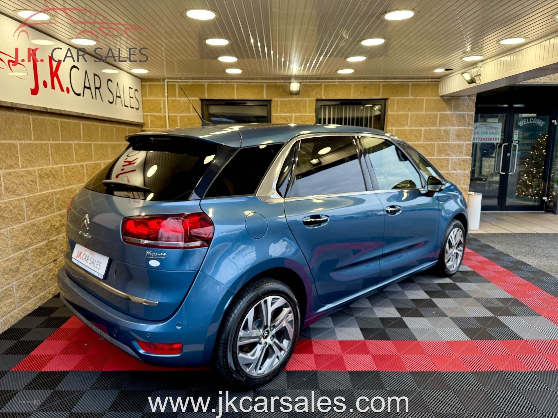 Citroen C4 Picasso DIESEL ESTATE in Tyrone