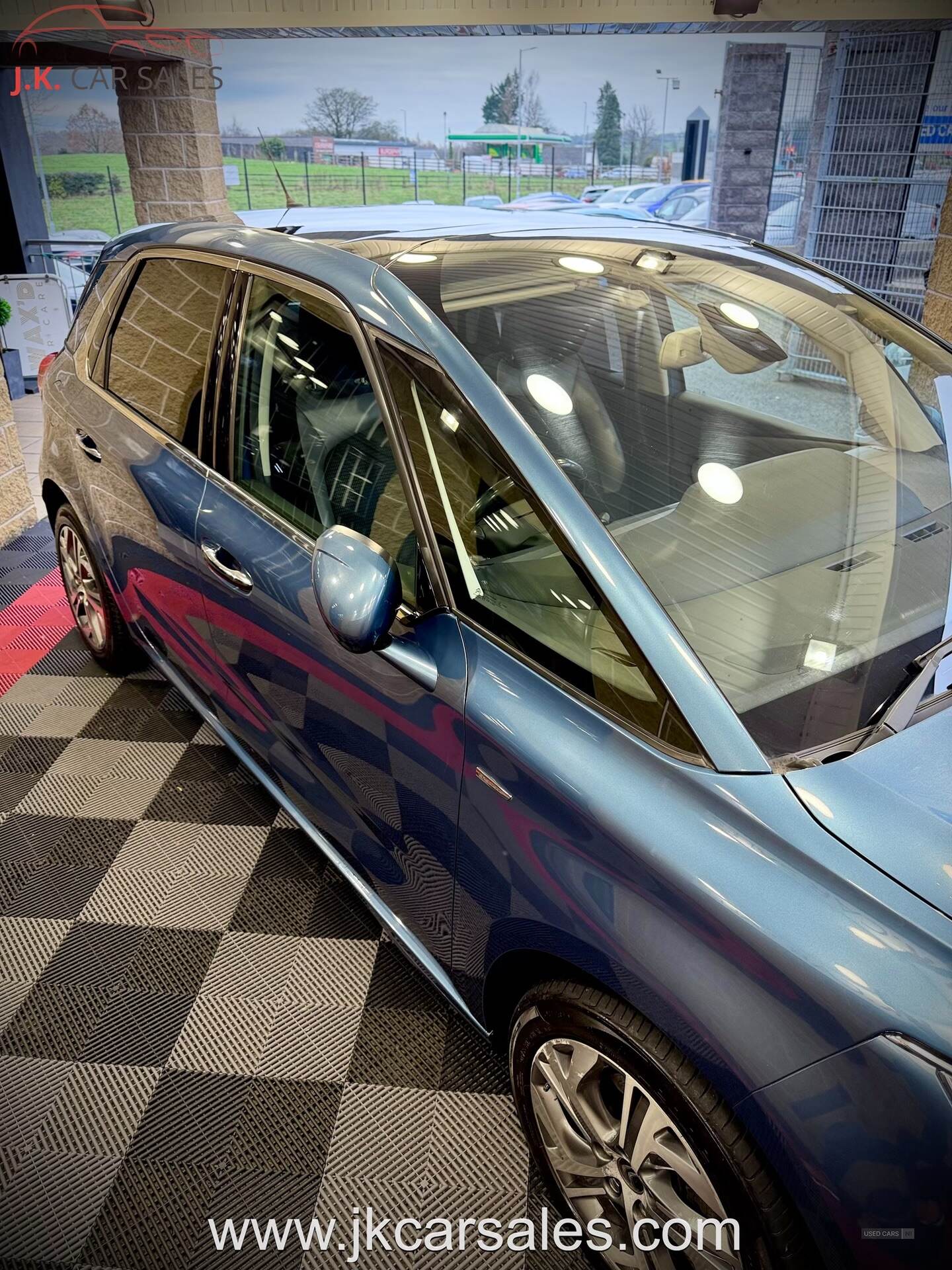 Citroen C4 Picasso DIESEL ESTATE in Tyrone