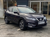 Nissan Qashqai 1.3 DIG-T N-Connecta Euro 6 (s/s) 5dr in Down