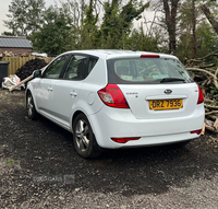 Kia Ceed 1.6 CRDi 2 5dr in Antrim