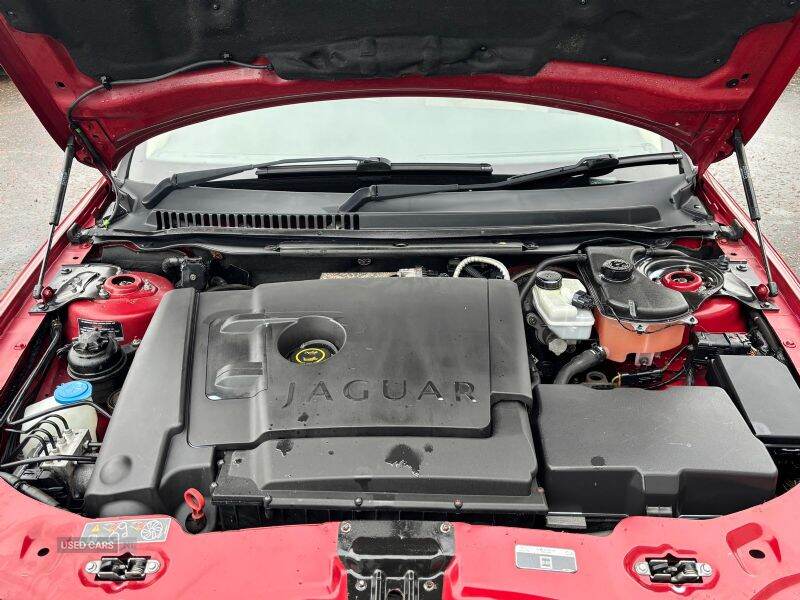 Jun 2008 Jaguar XTYPE 2.2d SE 2009 5dr Auto DPF