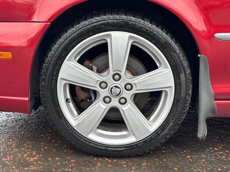 Jun 2008 Jaguar XTYPE 2.2d SE 2009 5dr Auto DPF
