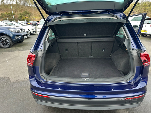 Volkswagen Tiguan DIESEL ESTATE in Down