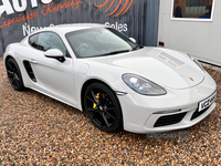 Porsche 718 Spyder CAYMAN COUPE in Antrim