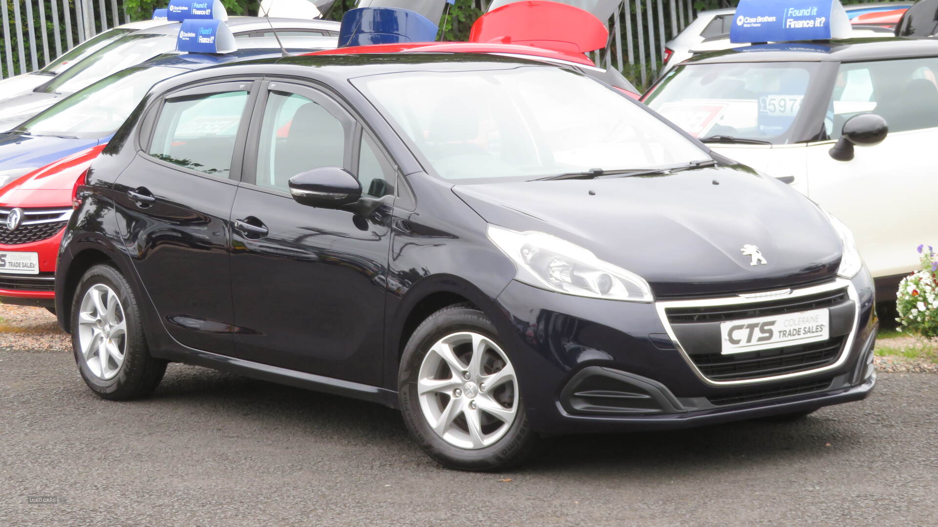 Peugeot 208 DIESEL HATCHBACK in Derry / Londonderry