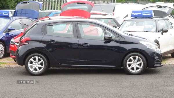 Peugeot 208 DIESEL HATCHBACK in Derry / Londonderry