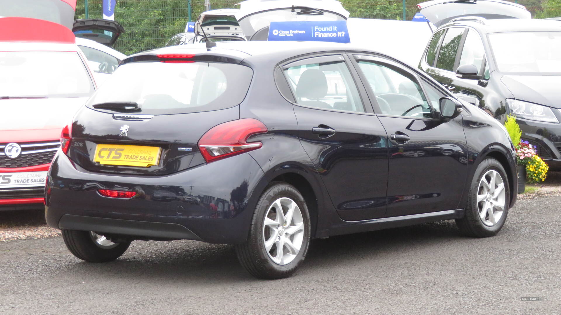 Peugeot 208 DIESEL HATCHBACK in Derry / Londonderry