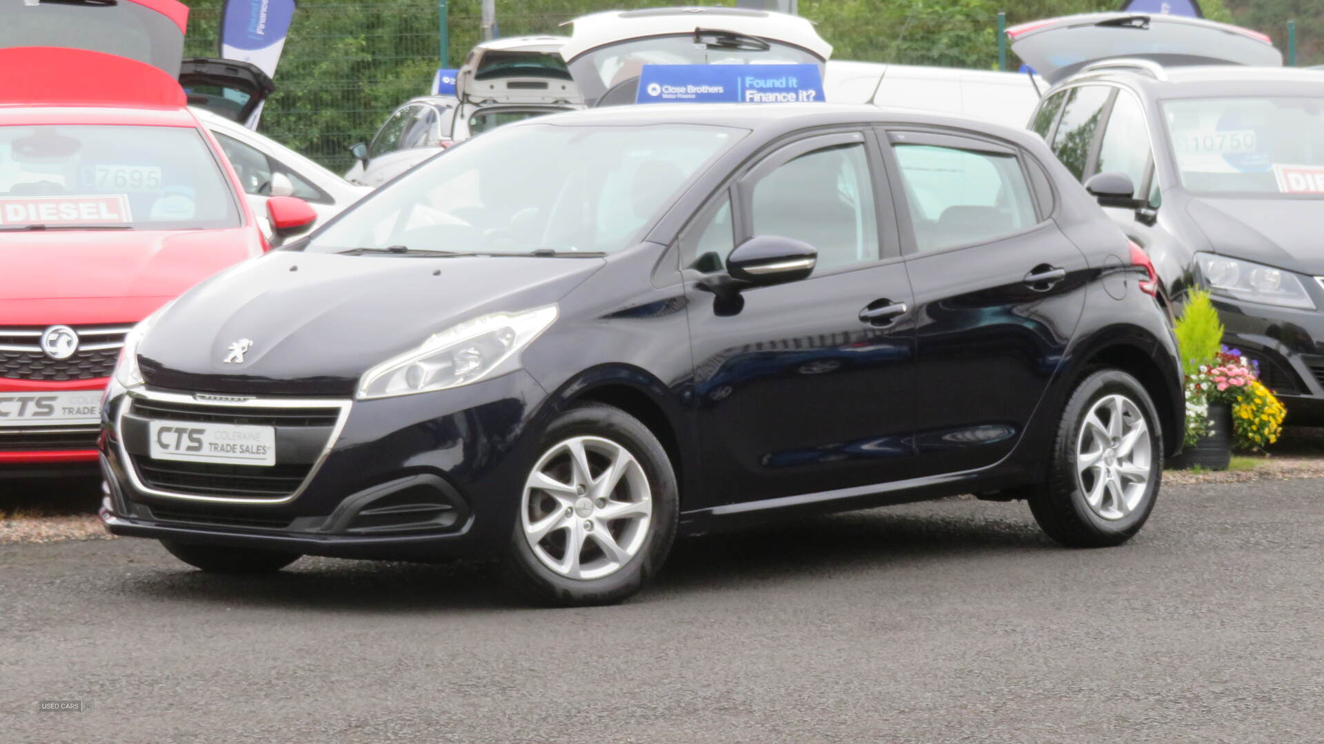 Peugeot 208 DIESEL HATCHBACK in Derry / Londonderry