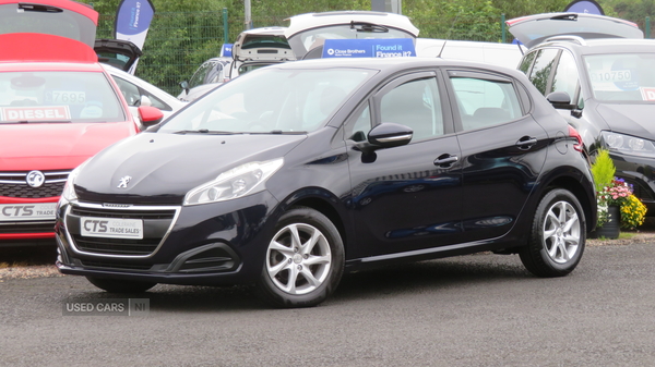 Peugeot 208 DIESEL HATCHBACK in Derry / Londonderry