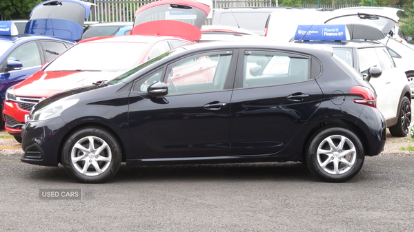 Peugeot 208 DIESEL HATCHBACK in Derry / Londonderry