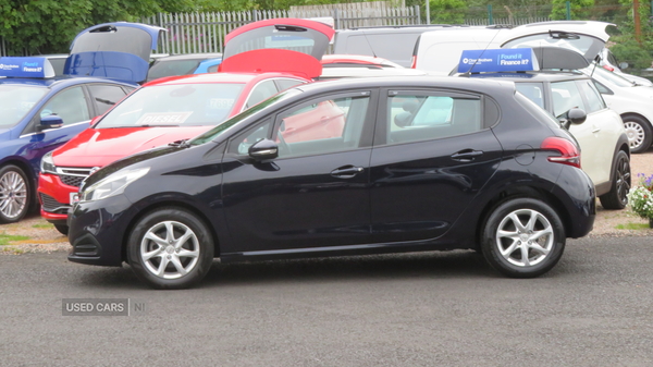 Peugeot 208 DIESEL HATCHBACK in Derry / Londonderry