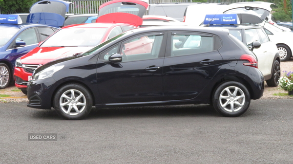 Peugeot 208 DIESEL HATCHBACK in Derry / Londonderry