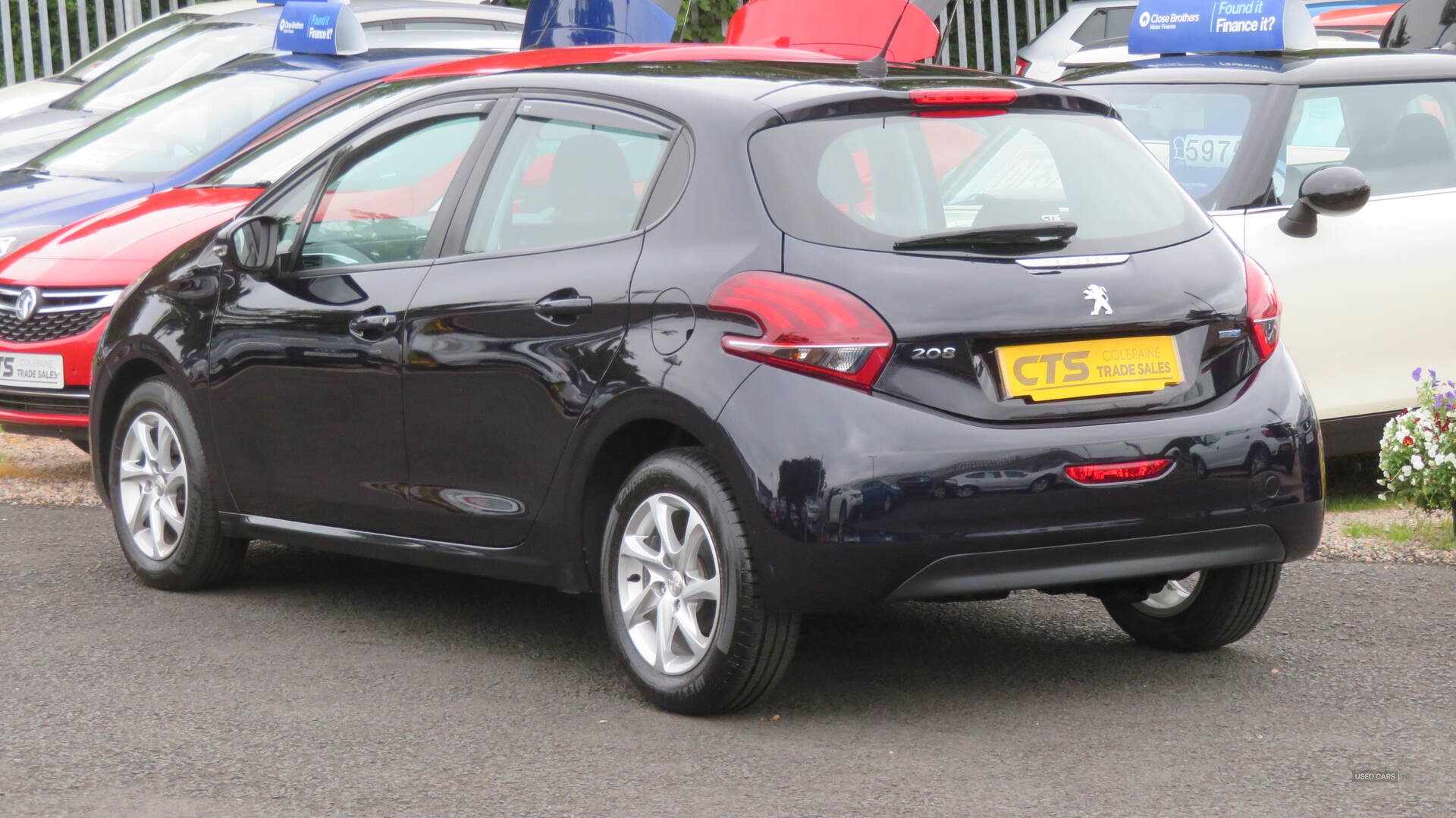 Peugeot 208 DIESEL HATCHBACK in Derry / Londonderry