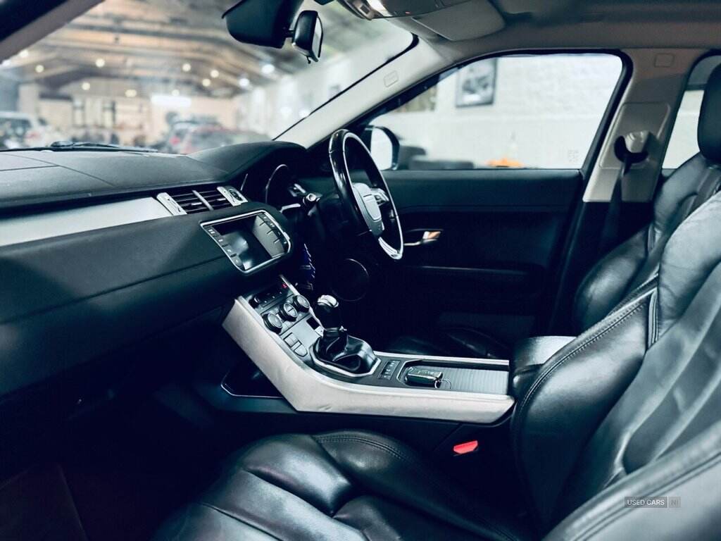 Jan 2015 Land Rover Range Rover Evoque 2.2 SD4 Pure 5dr