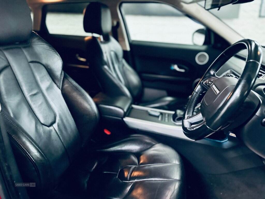 Jan 2015 Land Rover Range Rover Evoque 2.2 SD4 Pure 5dr