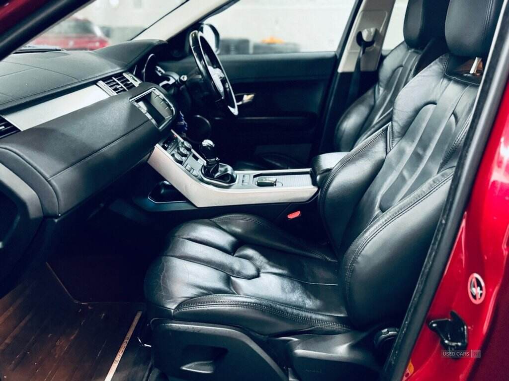 Jan 2015 Land Rover Range Rover Evoque 2.2 SD4 Pure 5dr