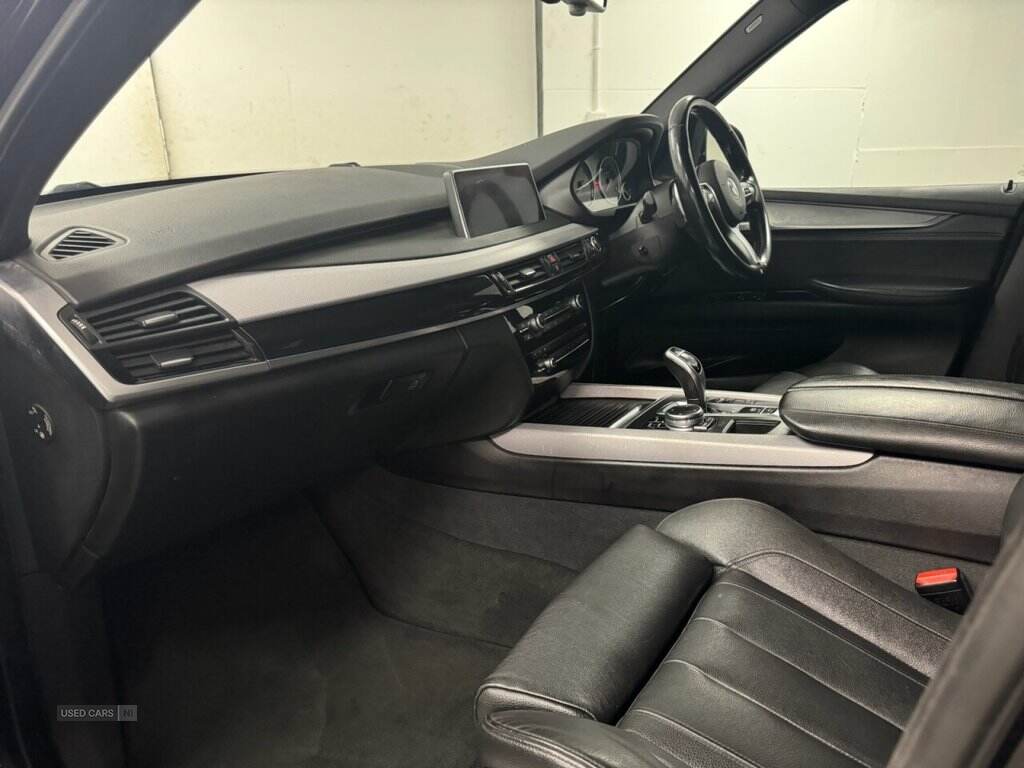 Nov 2015 BMW X5 xDrive30d M Sport 5dr Auto