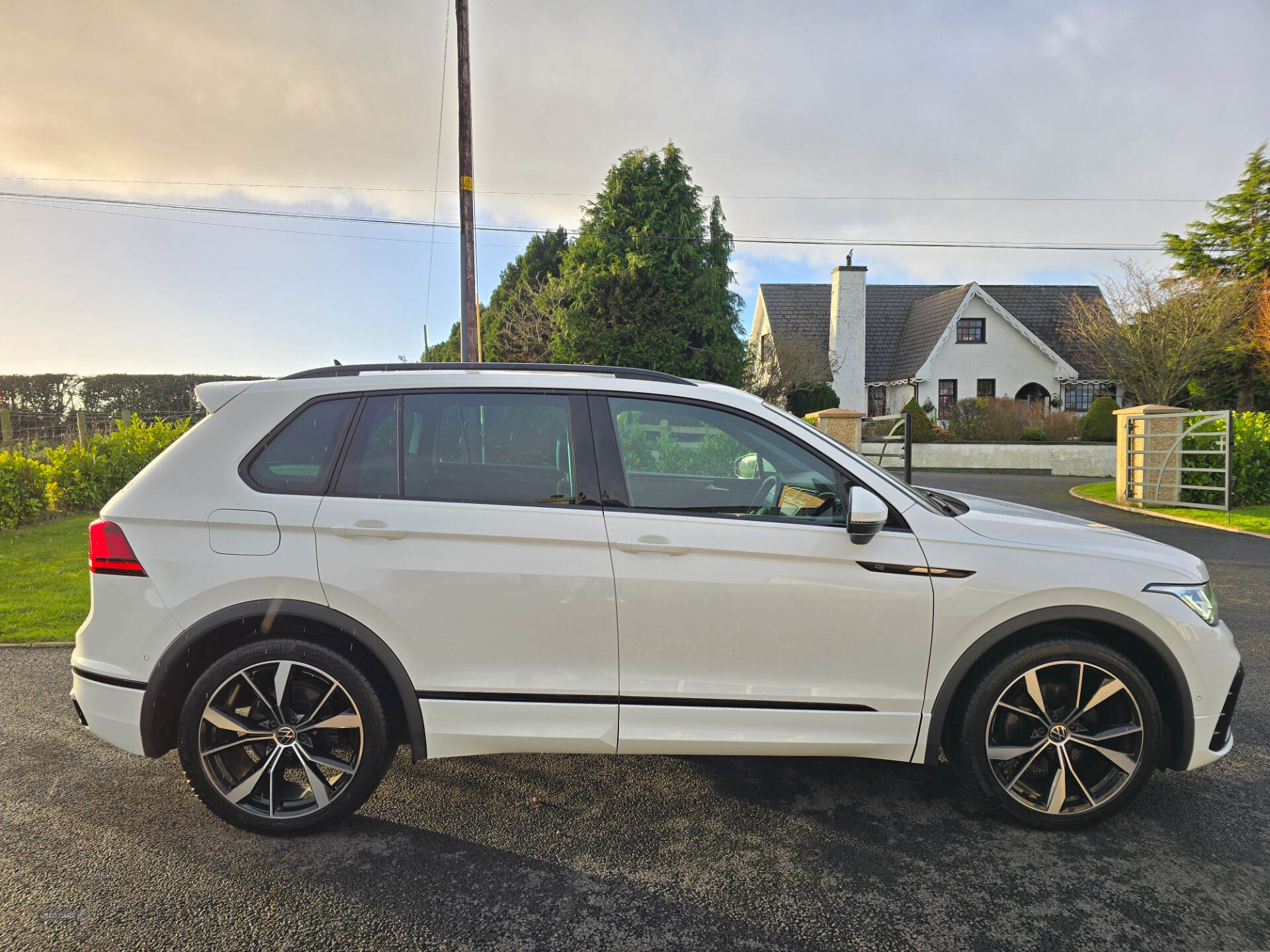 Volkswagen Tiguan DIESEL ESTATE in Down