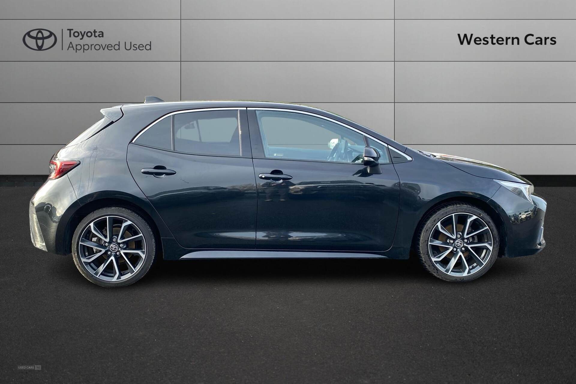 Sep 2023 Toyota Corolla 1.8 Hybrid Excel 5dr CVT