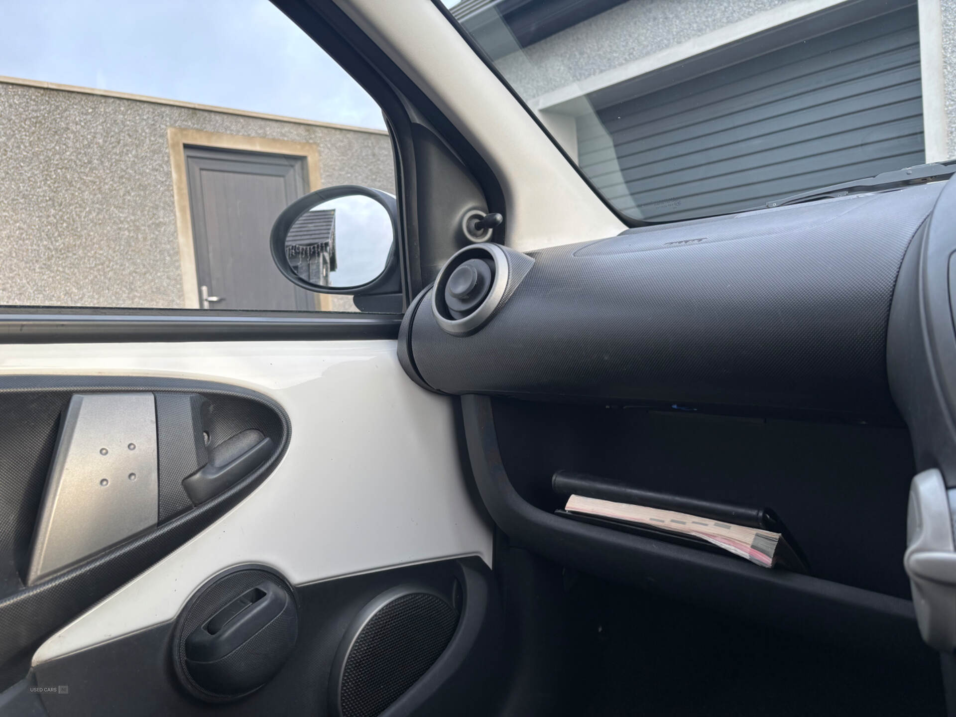 May 2013 Toyota Aygo 1.0 VVT-i + 5dr