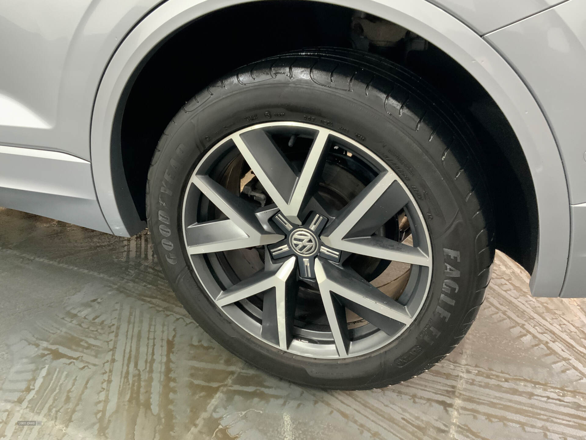 Oct 2018 Volkswagen Touareg 3.0 V6 TDI 4Motion R-Line 5dr Tip Auto