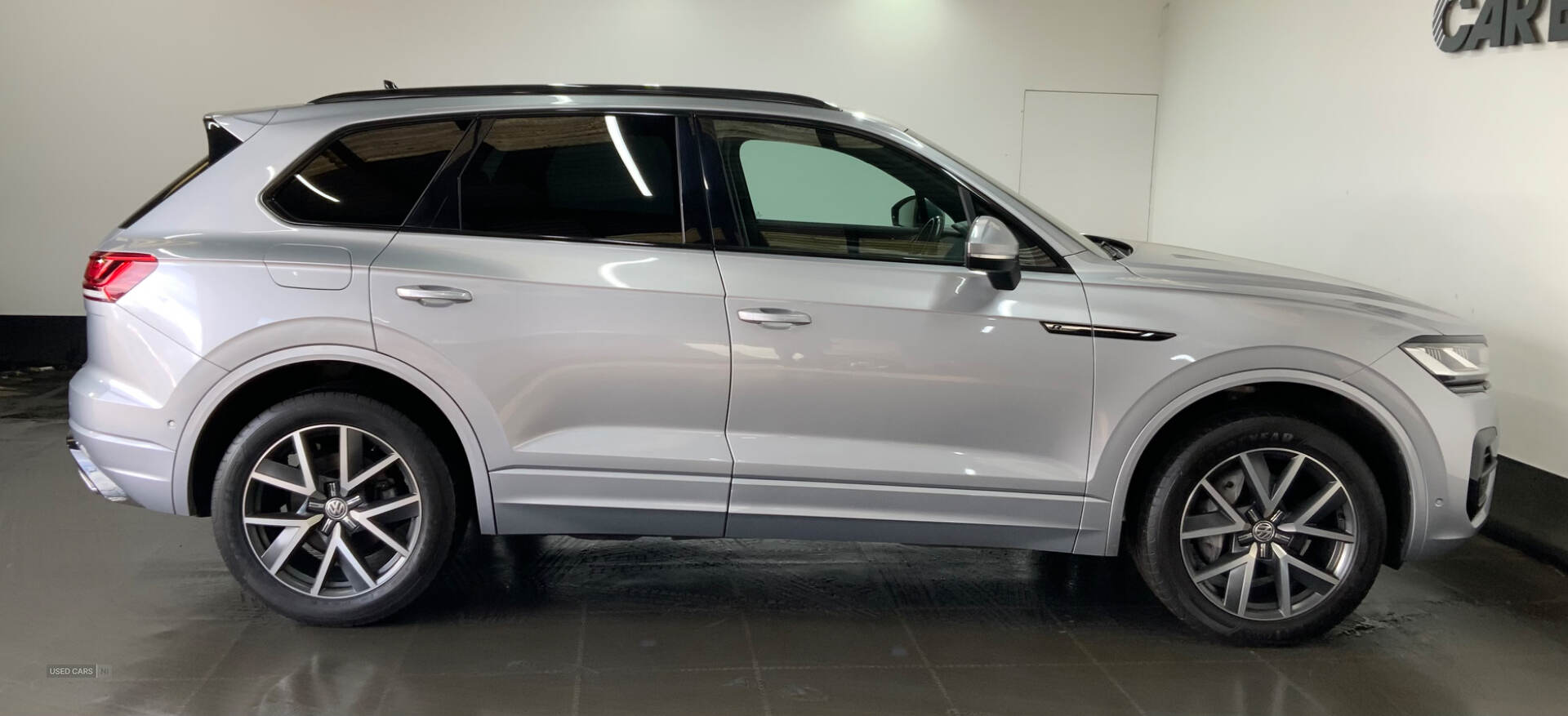 Oct 2018 Volkswagen Touareg 3.0 V6 TDI 4Motion R-Line 5dr Tip Auto