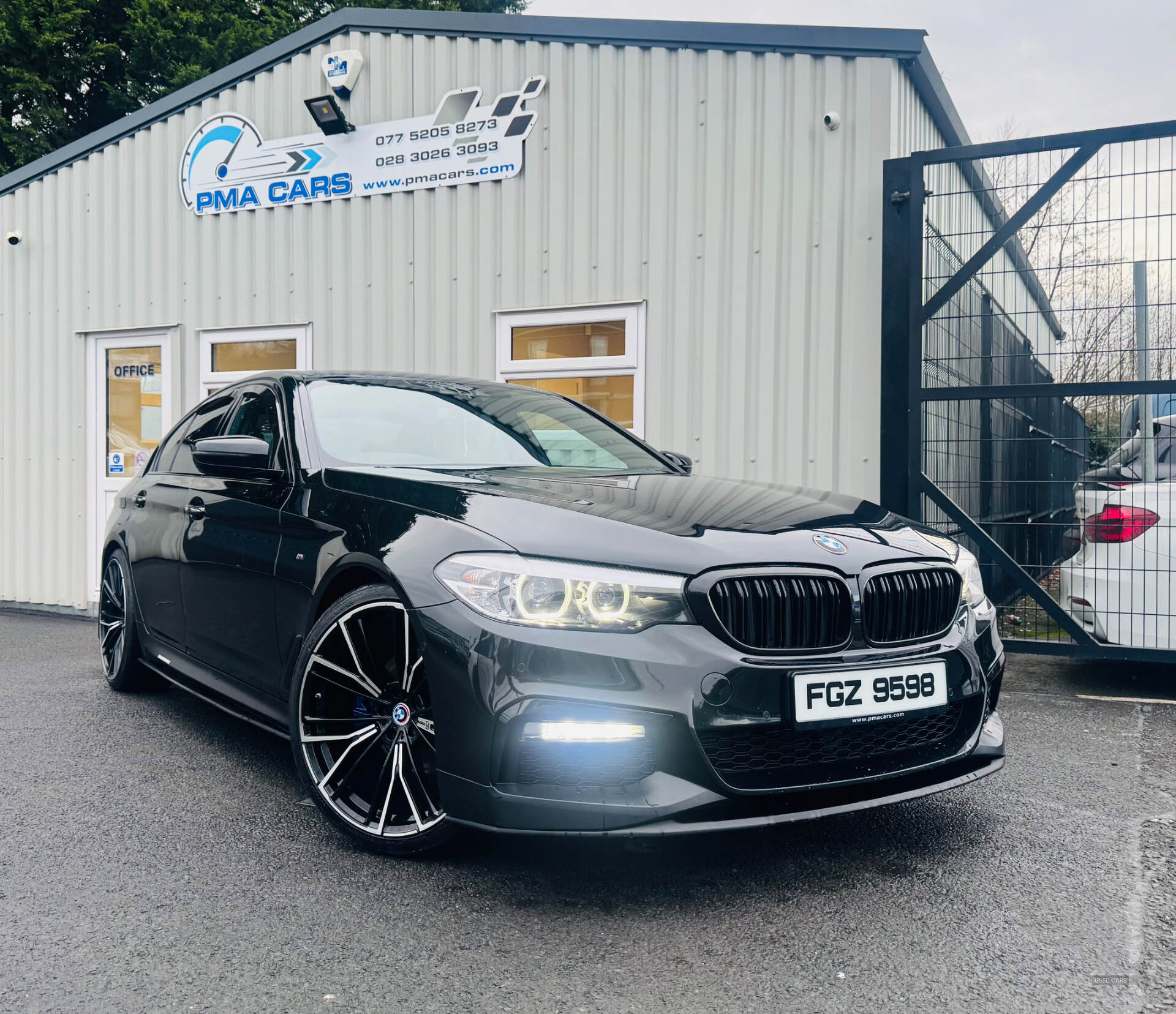 Apr 2017 BMW 5 Series 520d M Sport 4dr Auto