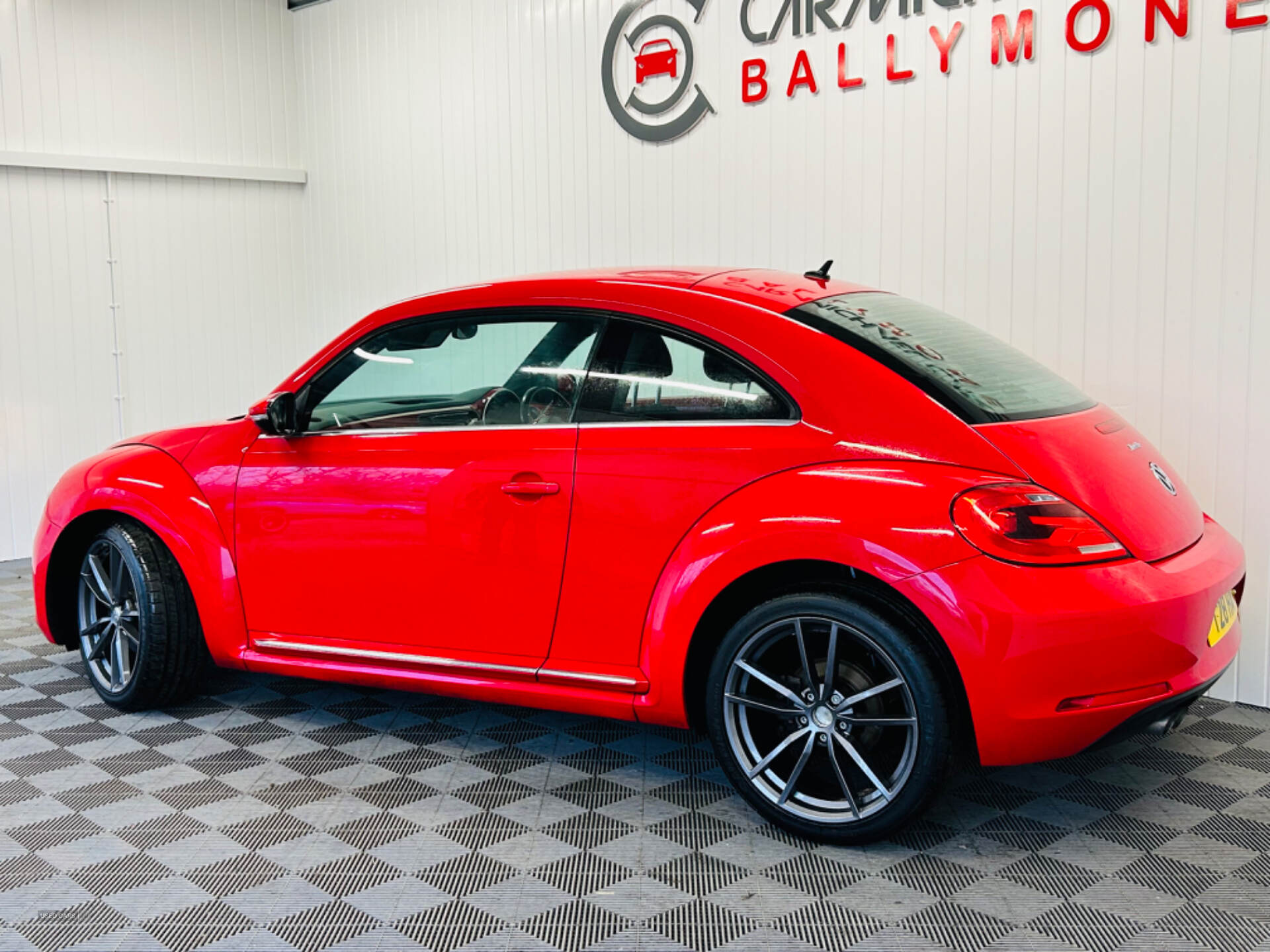 Volkswagen Beetle DIESEL HATCHBACK in Antrim