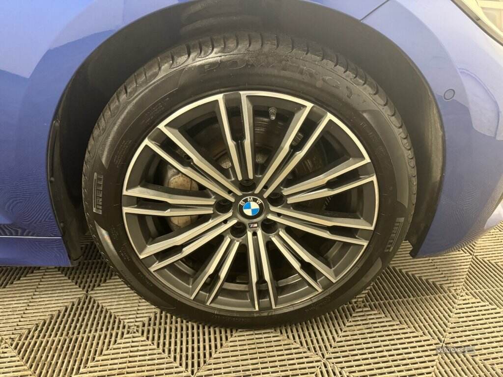 Dec 2019 BMW 3 Series 330e M Sport 4dr Auto