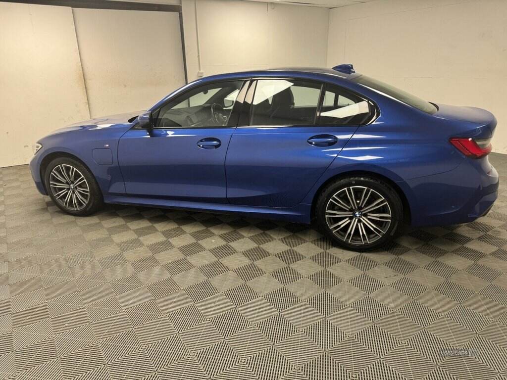 Dec 2019 BMW 3 Series 330e M Sport 4dr Auto